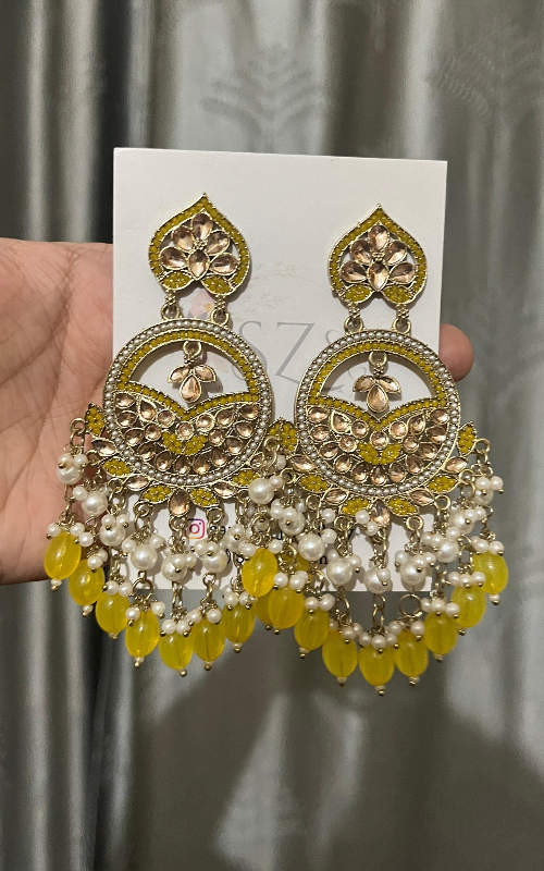 Mahira  Traditional kundan Chandbali