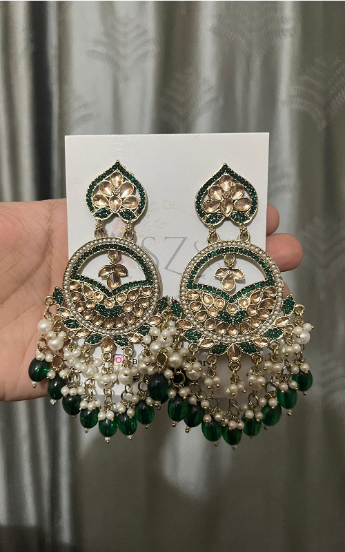 Mahira  Traditional kundan Chandbali