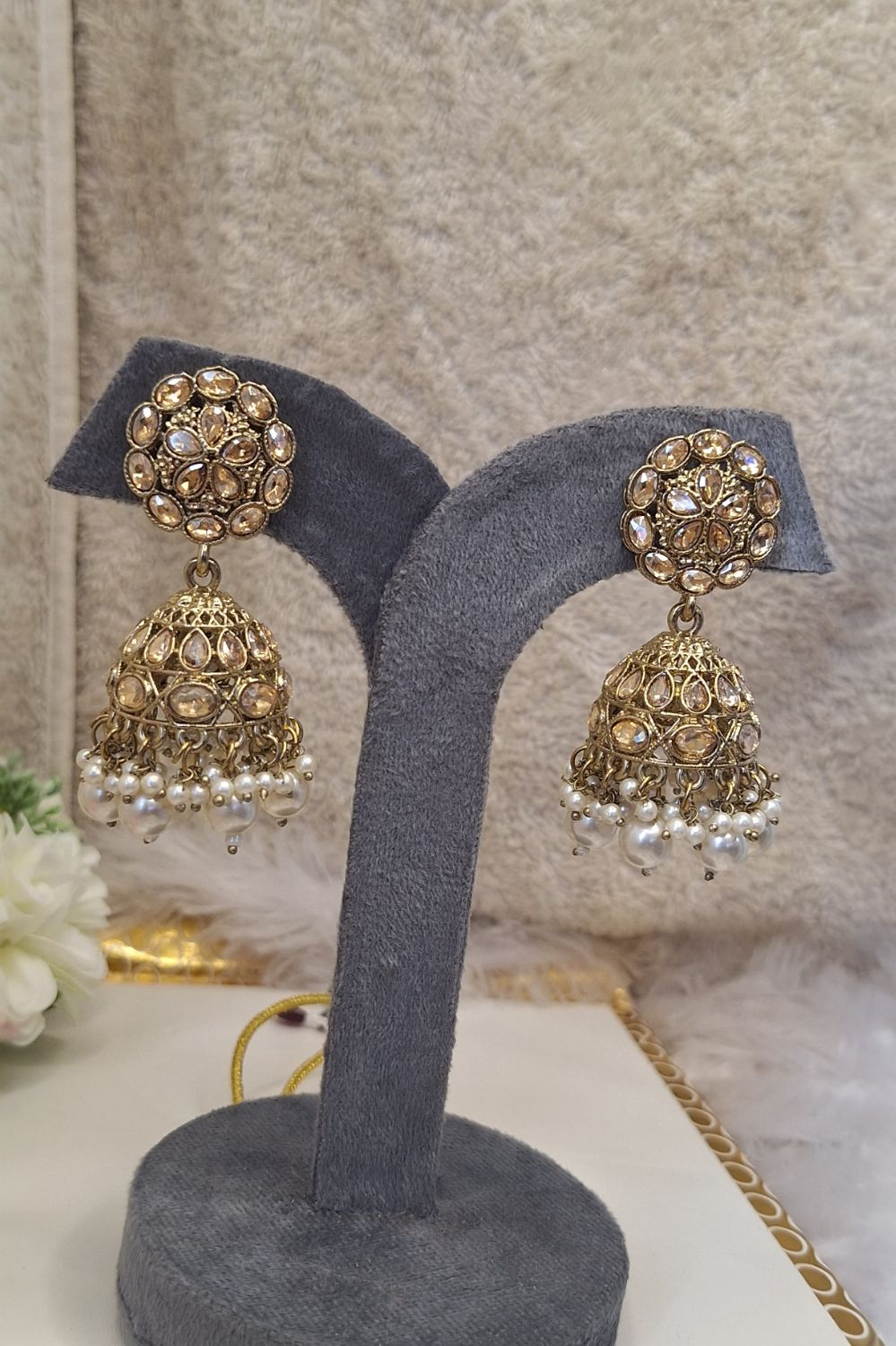 Heritage Gold-Plated Kundan & Pearl Jewelry Set