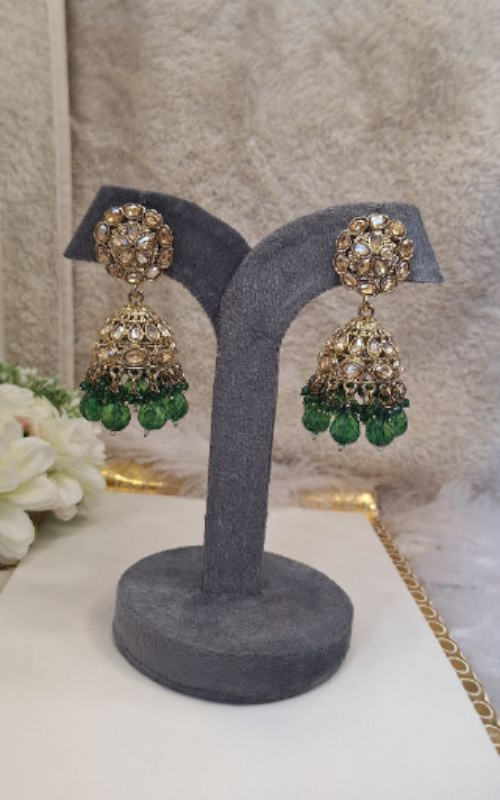 Heritage Gold-Plated Kundan & Pearl Jewelry Set